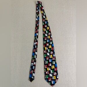 Warner Bros. Looney Tunes Colorful Character Tie